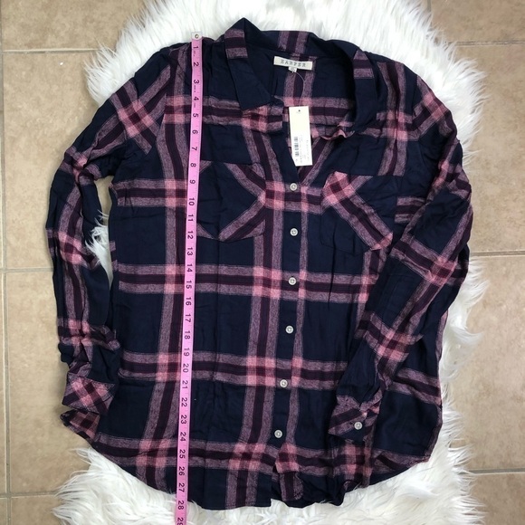 New Francesca’s Alisha Plaid Button Down Top - Picture 11 of 11